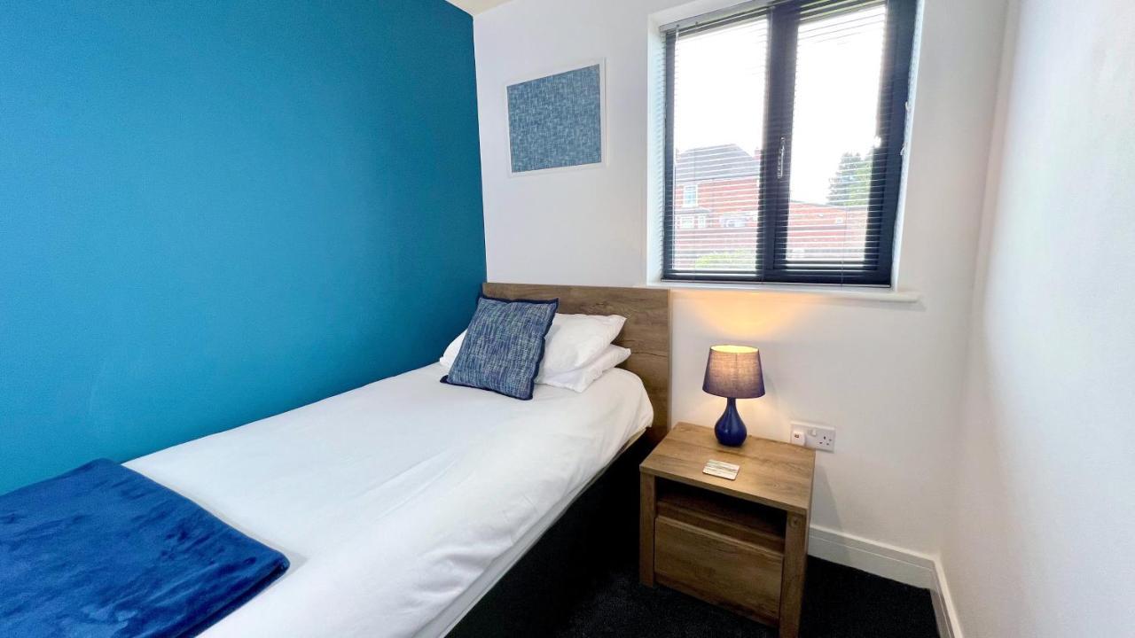 Cross Court, Stafford By Bell Apartments Kültér fotó